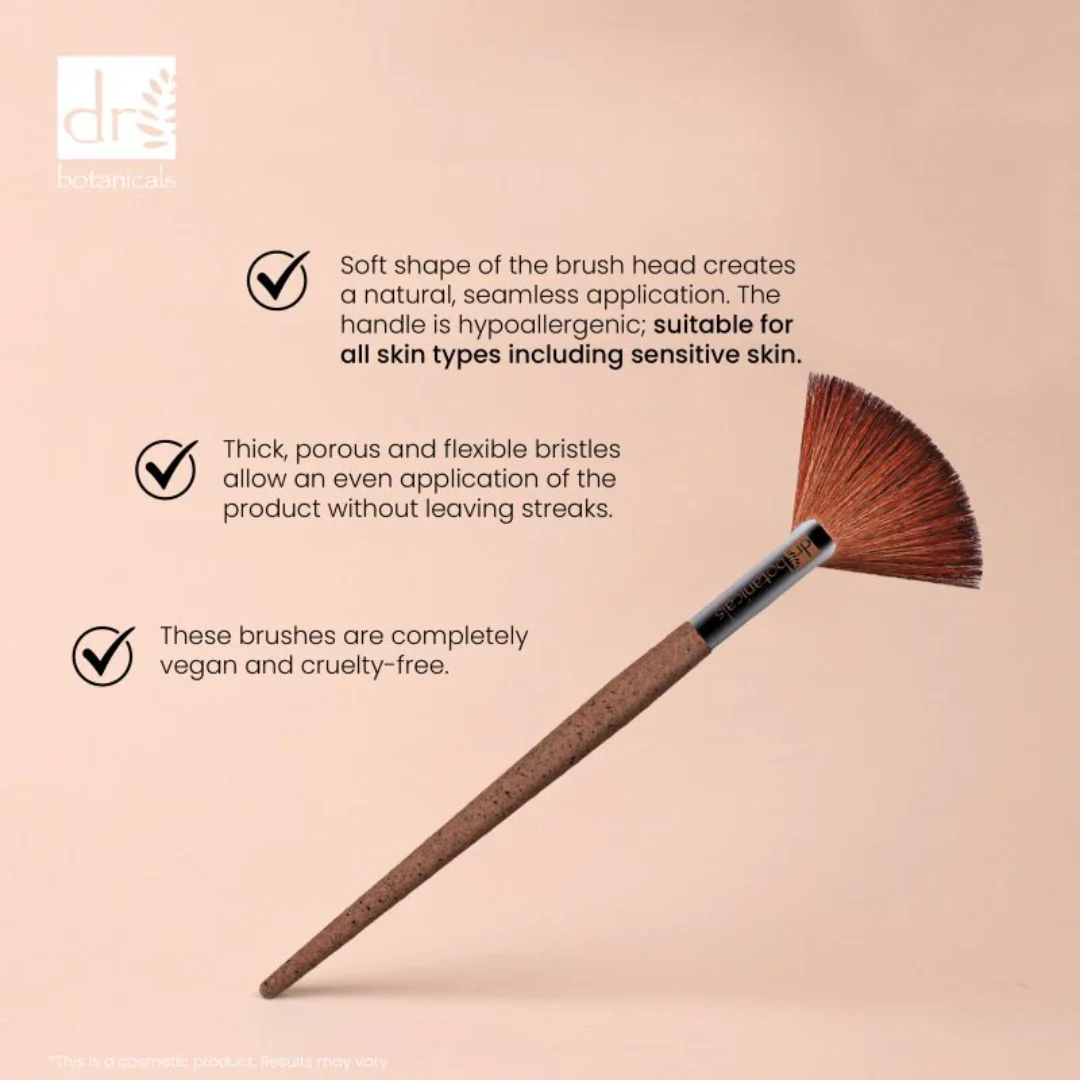 Dr Botanicals Fan Brush - Image 3